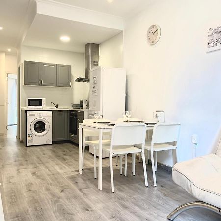 Charm Sagrada Familia Apartment บาร์เซโลนา ภายนอก รูปภาพ