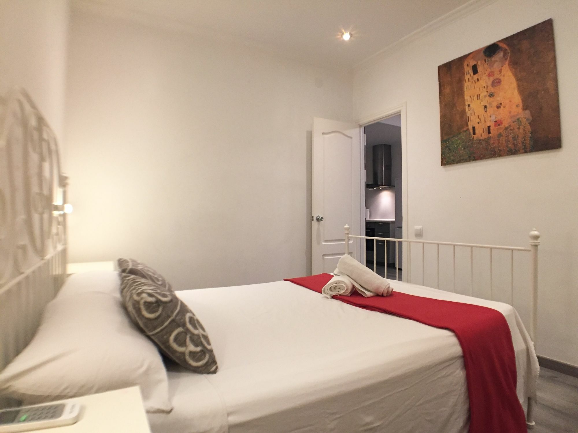 Charm Sagrada Familia Apartment บาร์เซโลนา ภายนอก รูปภาพ